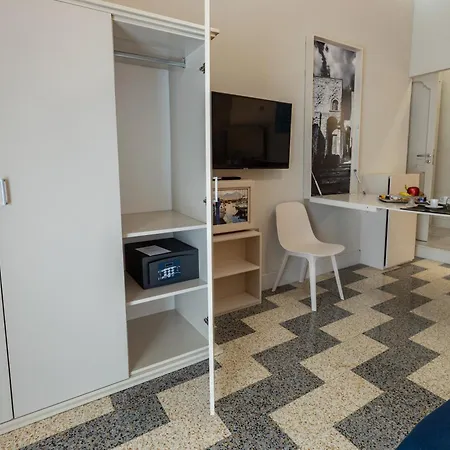 I 4 Elementi Pensión 2*