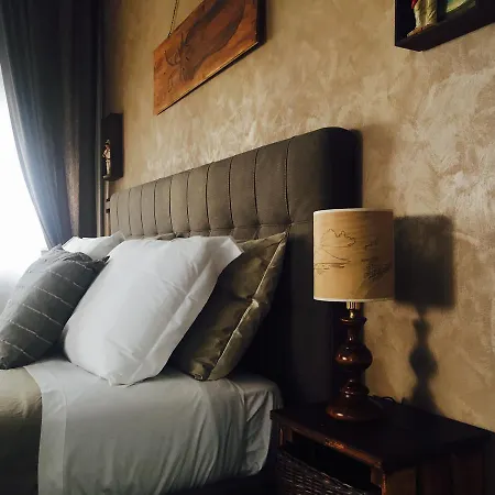 I 4 Elementi 4* Naples