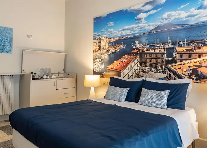 I 4 Elementi Konukevi Napoli