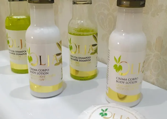 I 4 Elementi Konukevi Napoli